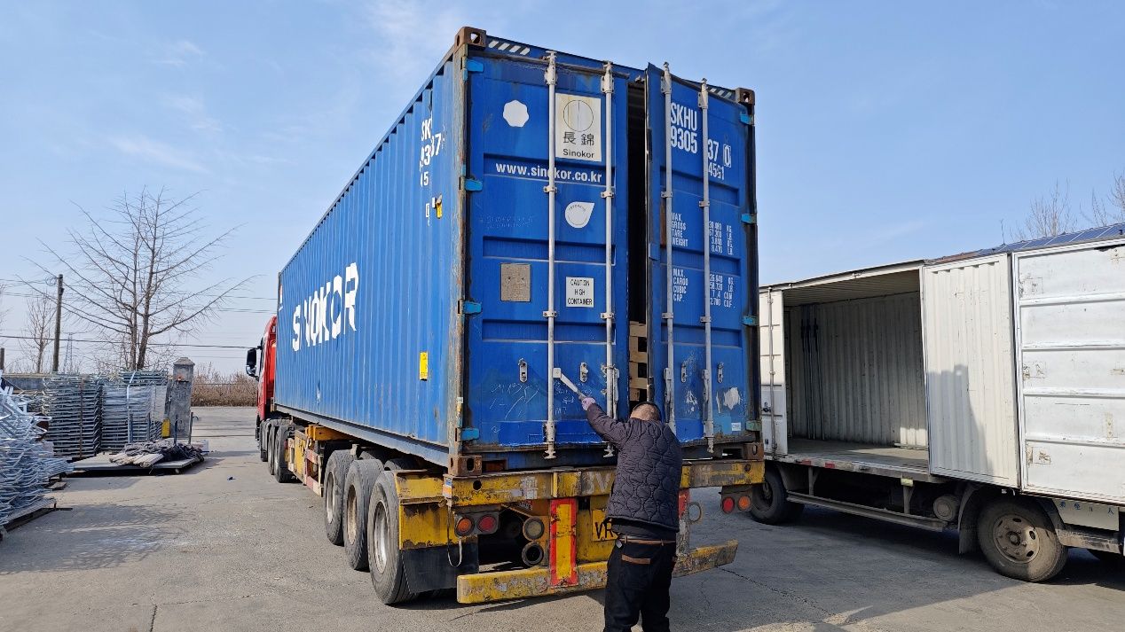 کورین کلائنٹ کا پالش سٹینلیس سٹیل آرڈر بہار کے تہوار سے قبل ڈیبروٹر کے ذریعہ بھیج دیا گیا