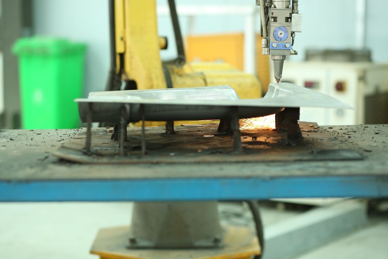 Debabrother خودکار کھانا کھلانے کا نظام موثر اور صحت سے متعلق پہنچانے کا حصول